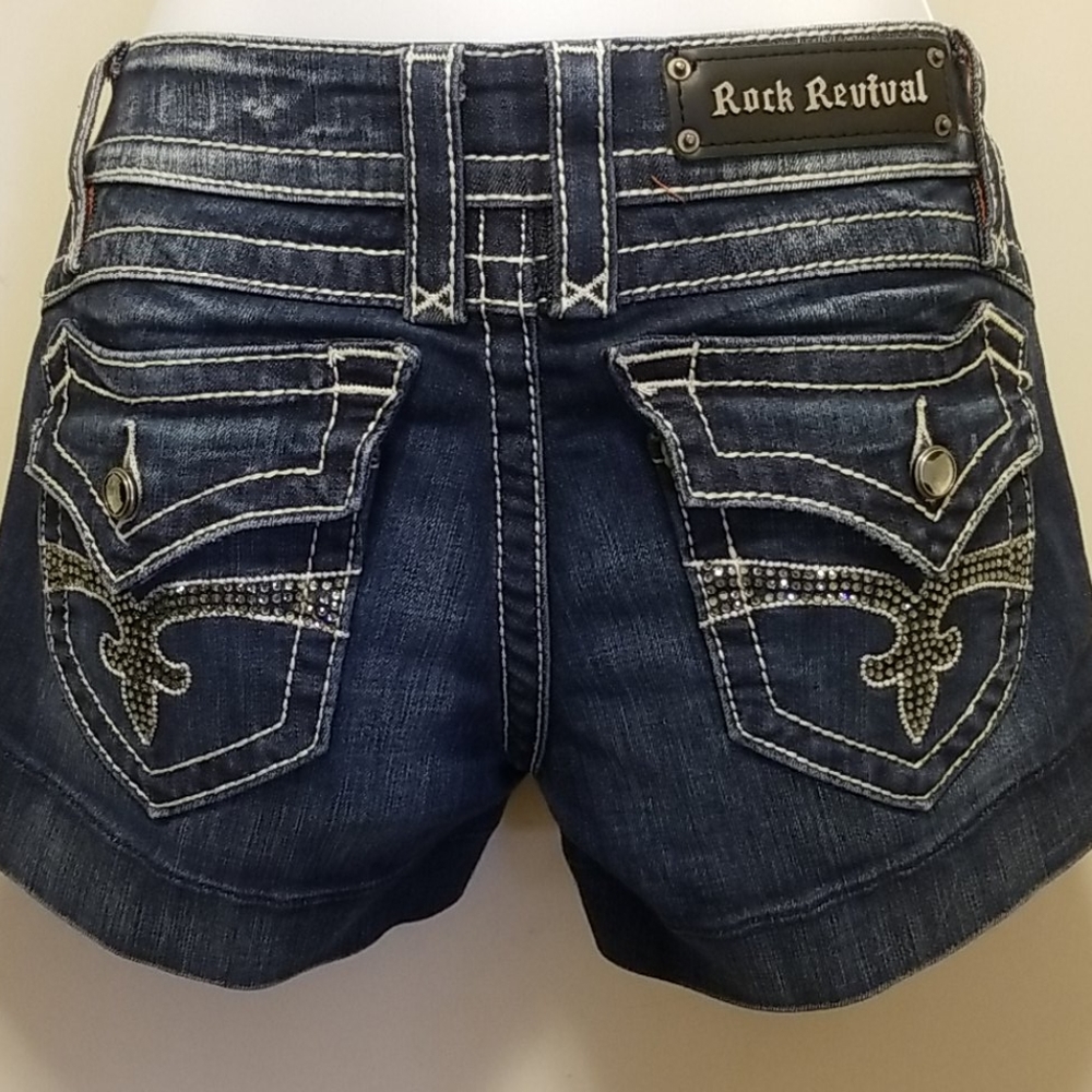 💥Rock Revival Shorts💥